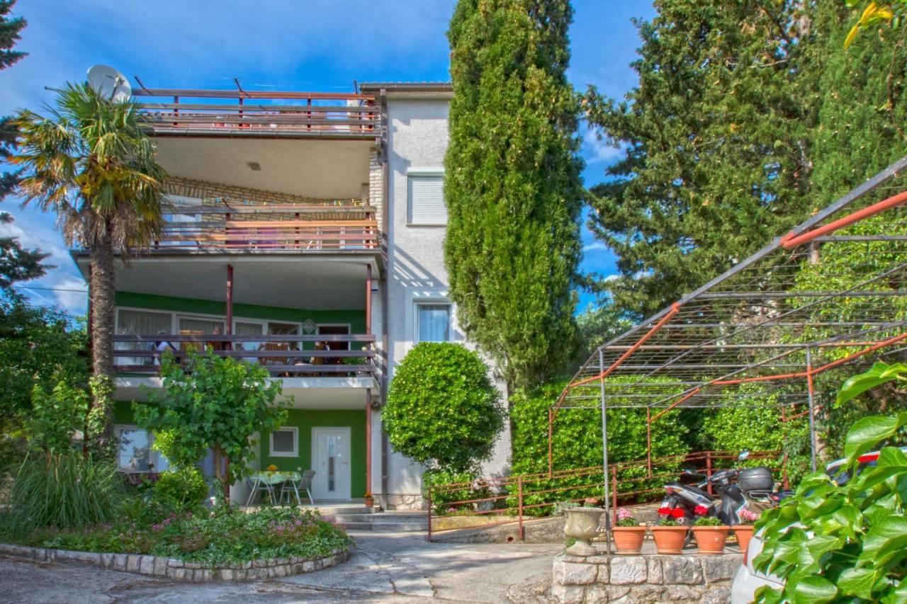 Apartments Sabina - 100M From Sea Crikvenica Exterior foto